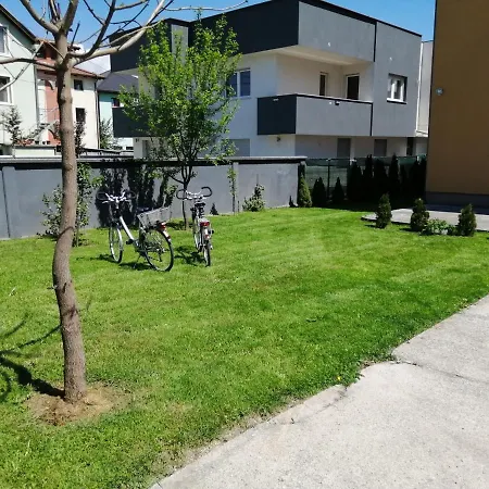 Family Garden House * سراييفو
